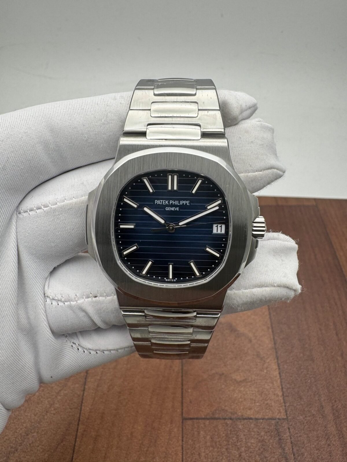 Patek Philippe Nautilus 5711/1A-010 Blue DIal - Image 1