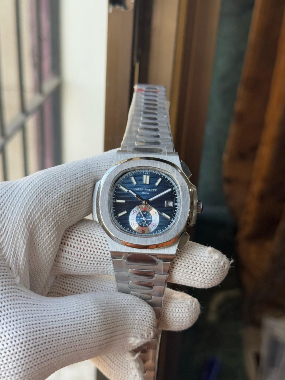 Patek Philippe Nautilus 5980/1A-001 - Image 1